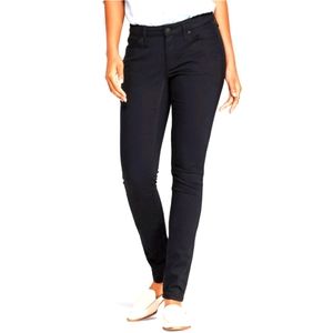 LEVI'S DENIZEN CURVY SKINNY. BLACK. SIZE 8M